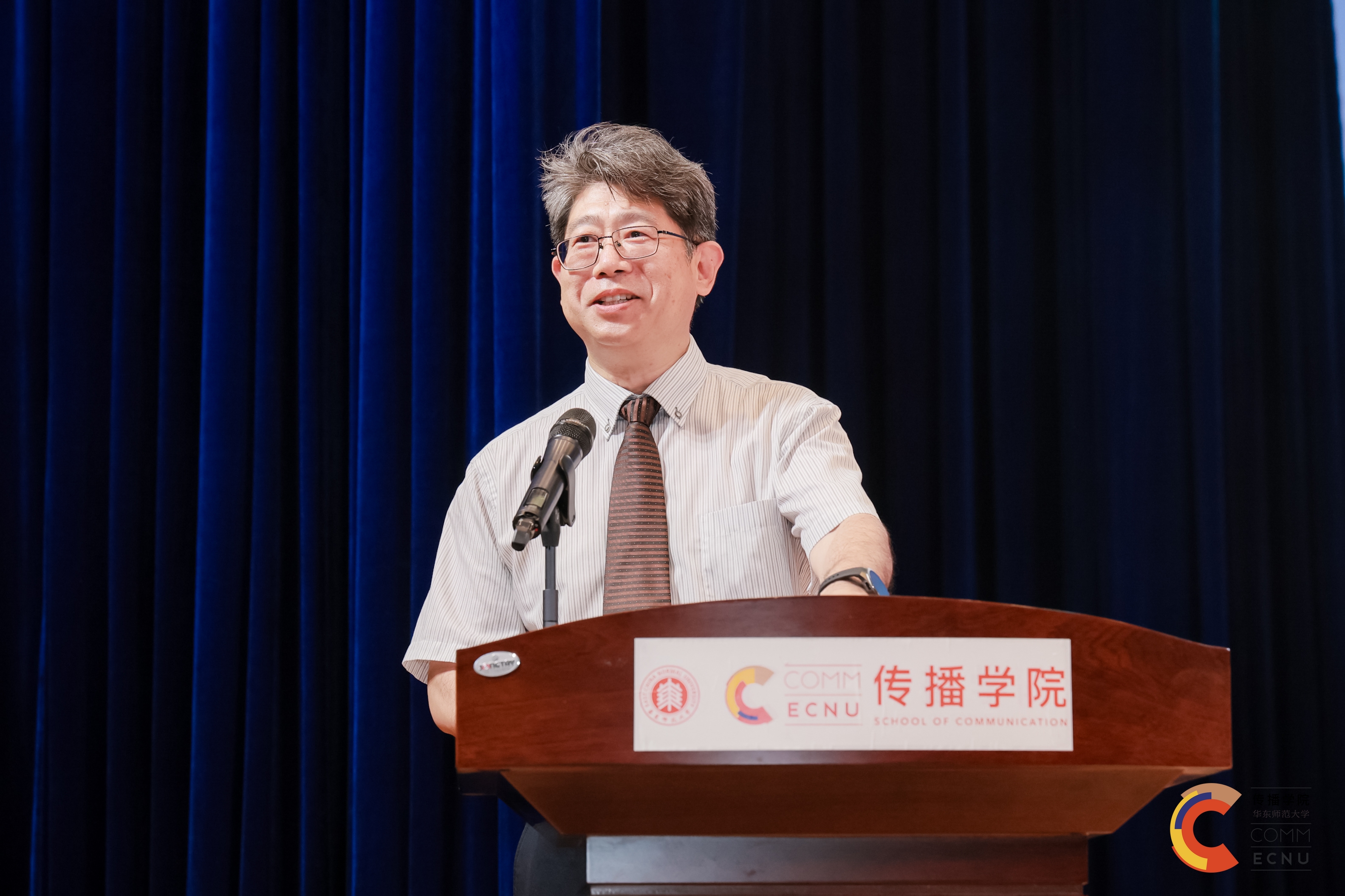4王峰.jpg